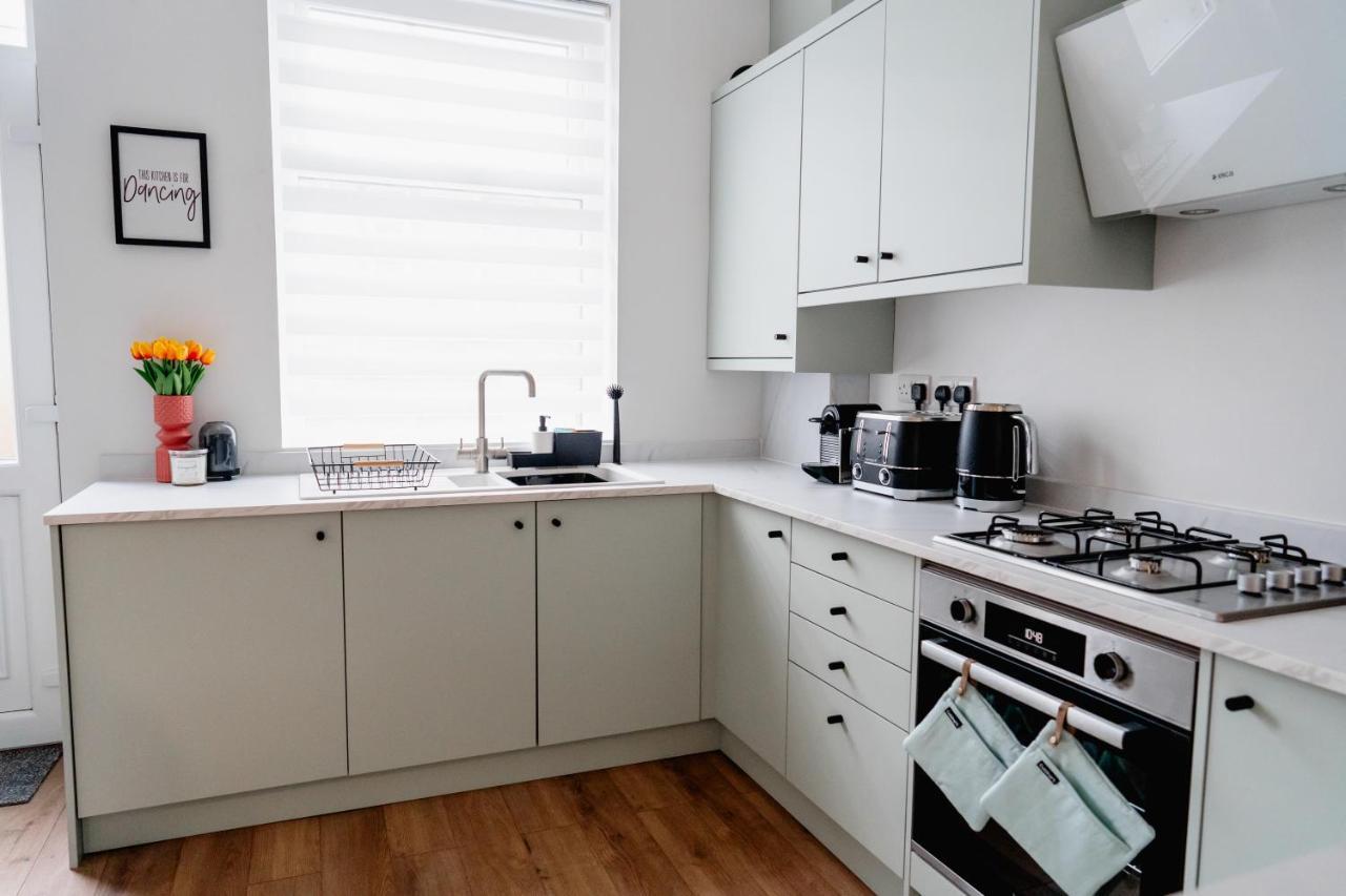 Sawley Cottage By Above Rubies - Modern, Stylish, 2 Bedroom House In スキプトン エクステリア 写真